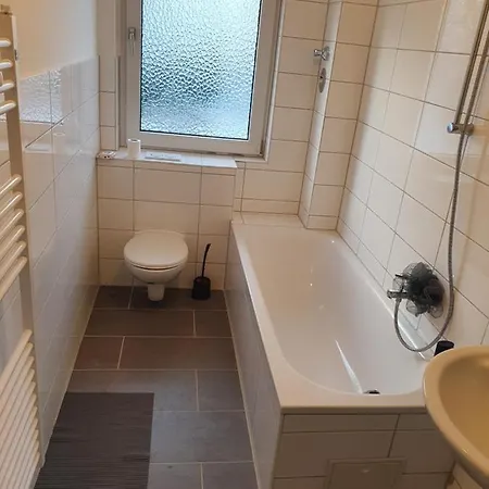 Проживание в семье Abbey Homestay *